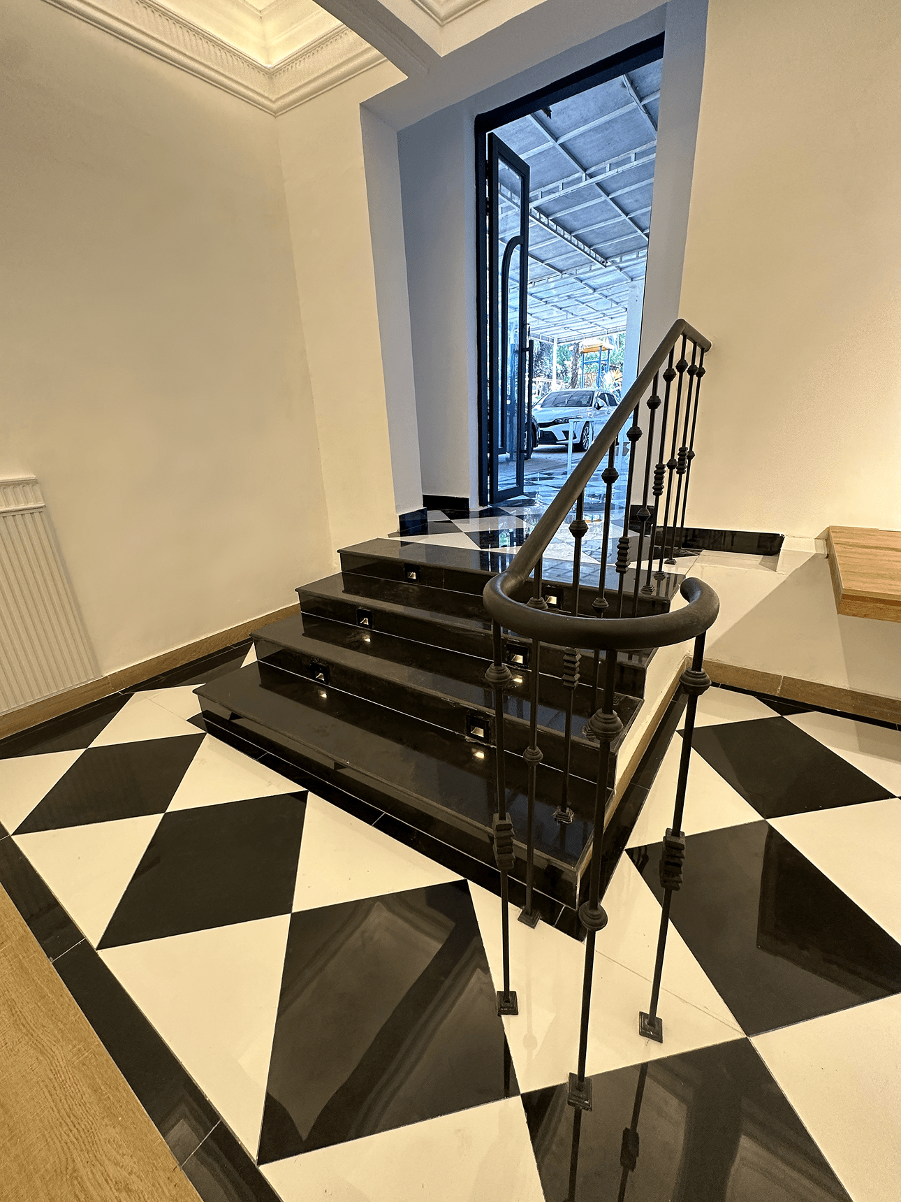 6B5D53BD-8D60-4FD4-9C66-0CBA37423C6D-min